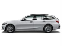 Używany BMW 318 Shadowline 156 KM (114 kW) 2020 Srebrny glacier metalizowany Kombi