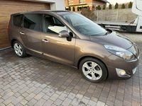 używany Renault Grand Scénic III 1.4dm 131KM 2011r. 174 100km