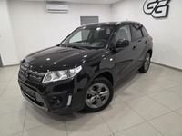 Używany Suzuki Vitara 120 KM (88 kW) 2017 Czarny SUV