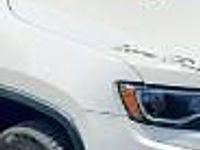 Używany Jeep Grand Cherokee 286 KM (210 kW) 2014 Biały SUV