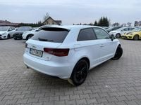 używany Audi A3 3-drzwiowe 1.6dm 116KM 2015r. 182 000km