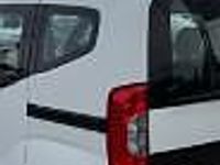 używany Fiat Qubo 1.4 Benzyna Klimatyzacja czujnik parkowania