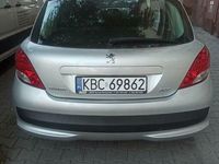 używany Peugeot 207 1.4 benzyna 2010r. Komplet opon okazja!