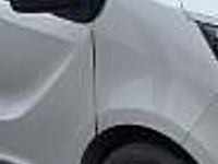 Używany Renault Trafic 110 KM (80 kW) 2021 Srebrny Minivan