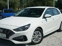 Używany Hyundai i30 120 KM (88 kW) 2022 Biały Hatchback