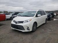 Używany Toyota Sienna XLE 296 KM (217 kW) 2020 Biały Minivan