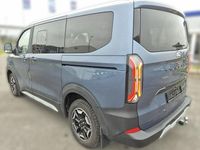 Używany Ford Tourneo Active 170 KM (125 kW) 2025 Niebieski Minivan