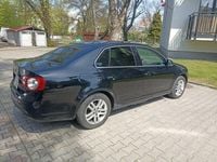 Używany VW Jetta 105 KM (77 kW) 2006 Czarny Sedan/Limuzyna