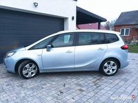 używany Opel Zafira 1.6dm 120KM 2016r. 193 000km