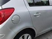 Używany Opel Corsa 81 KM (59 kW) 2008 Srebrny (metalik) Hatchback