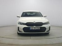 Używany BMW 318 Sport Line 150 KM (110 kW) 2023 Biały Sedan/Limuzyna