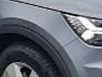 Używany Volvo XC40 Momentum 190 KM (139 kW) 2019 Szary SUV