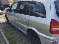 używany Opel Zafira 