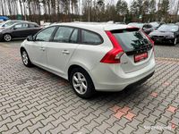 używany Volvo V60 T4 180 KM Automat Podgrzewane fotele Hak odpinany I (2010-2018)