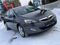 używany Opel Astra 1.4dm 140KM 2010r. 180 000km