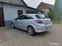 Używany Opel Astra GTC 105 KM (77 kW) 2006
