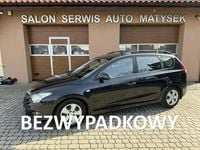 Używany Hyundai i30 109 KM (80 kW) 2011 Czarny Kombi