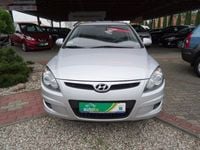 Używany Hyundai i30 109 KM (80 kW) 2010 Srebrny Hatchback