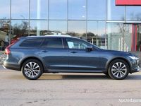 używany Volvo V90 CC V90 Cross Country , 2021r. Pilot Assist* Skóra* El. Klapa* BLIS* FV23%
