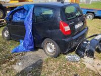 używany Citroën C2 uszkodzony