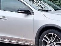 używany Volvo V60 CC Summum T5 2.5 254KM, automat, 4x4, hak, 2016r