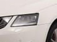 Używany Skoda Octavia 150 KM (110 kW) 2017 Biały Hatchback