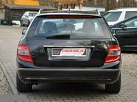 używany Mercedes C220 2.1dm 136KM 2010r. 369 000km