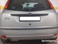 Używany Ford Focus 2003 Srebrny Hatchback