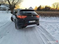 Używany Alfa Romeo Stelvio 280 KM (205 kW) 2019 Czarny SUV