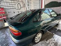 używany Renault Laguna 1.6b