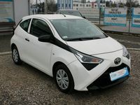 używany Toyota Aygo 1dm 72KM 2020r. 61 000km