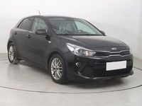 Używany Kia Rio 99 KM (72 kW) 2018 Czarny Hatchback