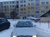 Używany BMW 318 2003 Srebrny Sedan/Limuzyna