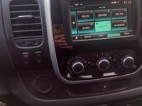 Używany Renault Trafic 2020 Szary Minivan