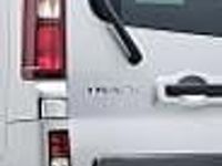 Używany Renault Trafic 150 KM (110 kW) 2024 Srebrny Minivan