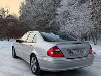 używany Mercedes E320 E-Klasa W211 2 V6 LPG