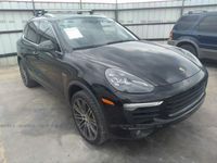 używany Porsche Cayenne 3dm 416KM 2015r. 106 060km