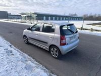 Używany Kia Picanto 65 KM (47 kW) 2005 Srebrny Hatchback