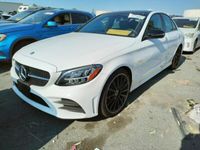 używany Mercedes C300 2021, 2.0L, od ubezpieczalni