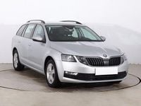 Używany Skoda Octavia 116 KM (85 kW) 2018 Srebrny Kombi