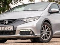 Używany Honda Civic 100 KM (73 kW) 2012 Srebrny Hatchback