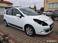 używany Renault Scénic III 1.5 DCi biały met 42 000 km