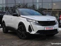 używany Peugeot 5008 2022r. Skóra* Panorama* Focal* El. Fotele z Pamięcią* FV23%