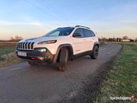 używany Jeep Cherokee trailhawk 3.2 4x4