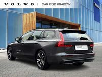 Używany Volvo V60 197 KM (144 kW) 2025 Szary Kombi