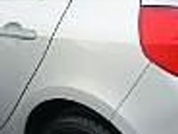 Używany Renault Clio III 88 KM (64 kW) 2006 Srebrny Hatchback