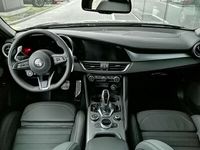 używany Alfa Romeo Giulia MY23 VELOCE 2.0 GME 280 KM Q4