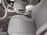 Używany Ford Focus Trend+ 150 KM (110 kW) 2017 Szary (metalik) Sedan/Limuzyna