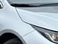 Nowe Toyota Corolla Comfort 140 KM (102 kW) 2025 Srebrny Sedan/Limuzyna