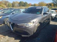 używany Alfa Romeo Stelvio 2018, 2.0L, 4x4, od ubezpieczalni
